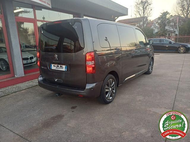 Usata Peugeot Traveller Allure 170 CV (125 kW) 2018 Antracite Monovolume