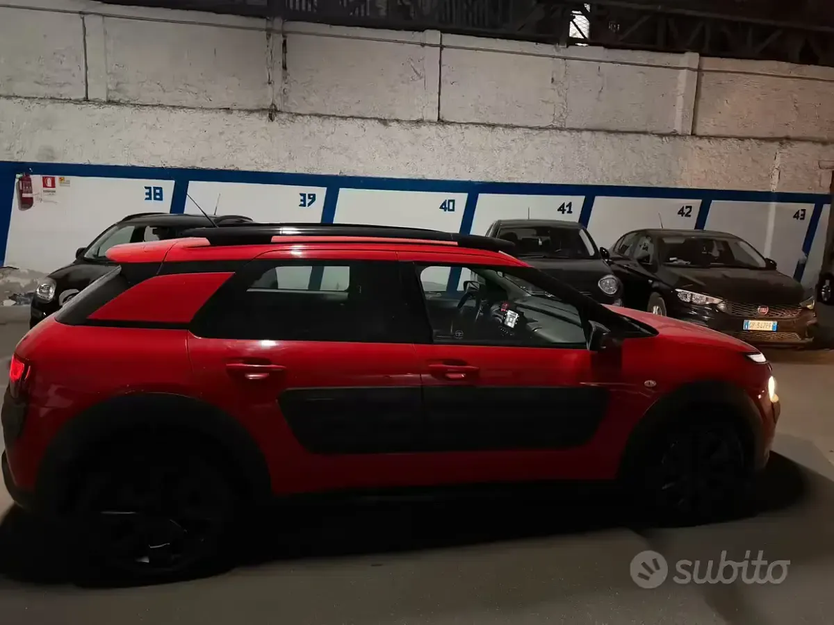 Usata Citroën C4 75 CV (55 kW) 2015 Rosso SUV