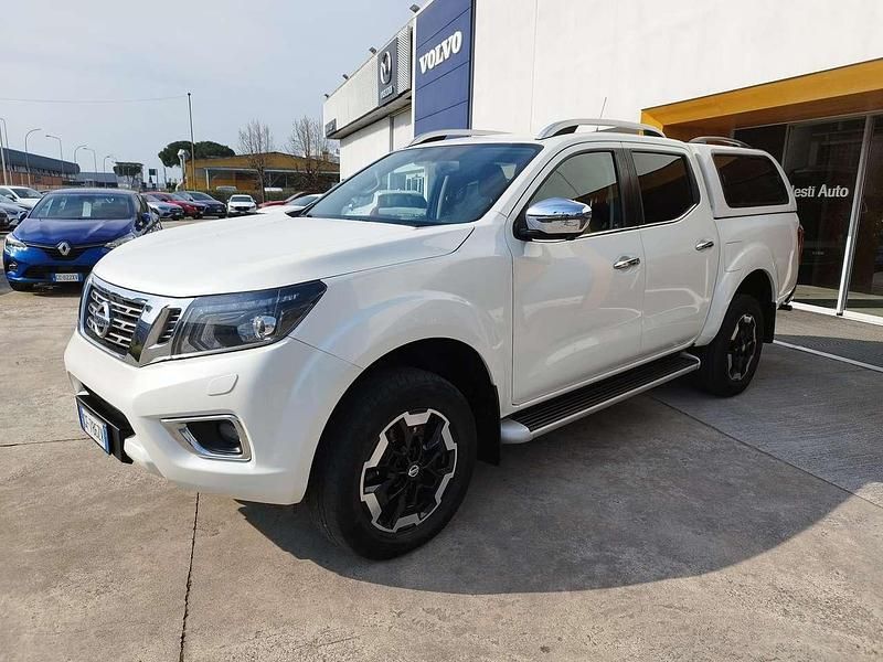 Usata Nissan Navara Tekna 190 CV (139 kW) 2021 Bianco Pick-up