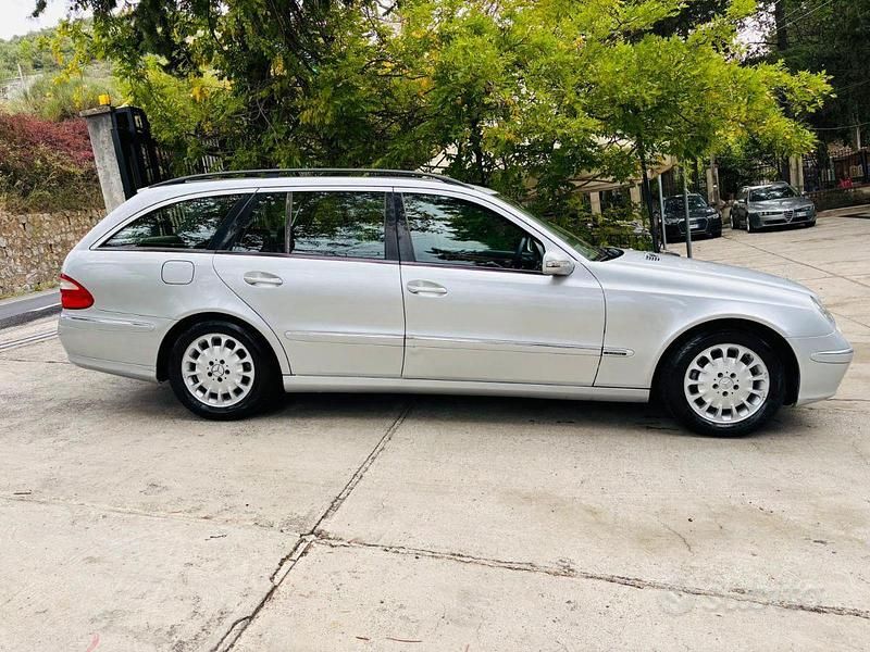 Occasion Mercedes E280 Elegance 190 ch (139 kW) 2006 Argent Break