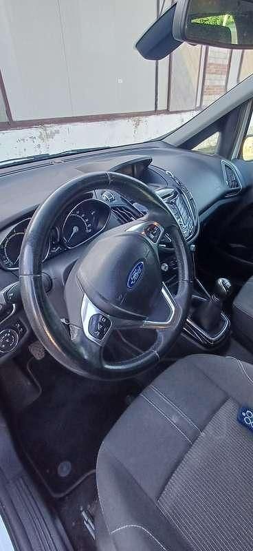 Usata Ford B-MAX 101 CV (74 kW) 2015 Bianco Monovolume