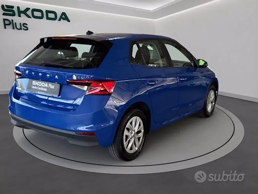 Usata Skoda Fabia Ambition 65 CV (47 kW) 2023 Blu mediterraneo met Utilitaria