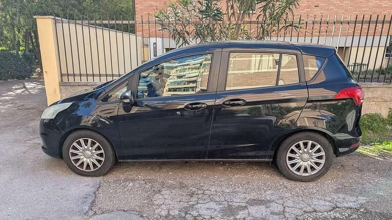 Usata Ford B-MAX 105 CV (77 kW) 2014 Nero Monovolume