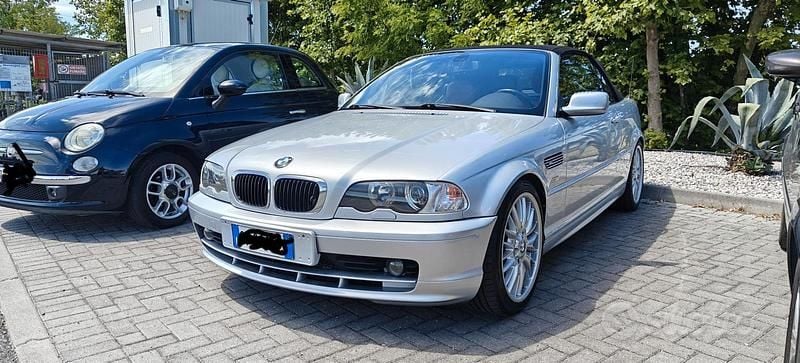 Usata BMW 320 Cabriolet 170 CV (125 kW) 2001 Cabrio