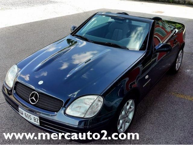 Blu/azzurro Usata 1998 Mercedes SLK200 Cabrio | 5800 € (Buon prezzo) - Immagine 1/4
