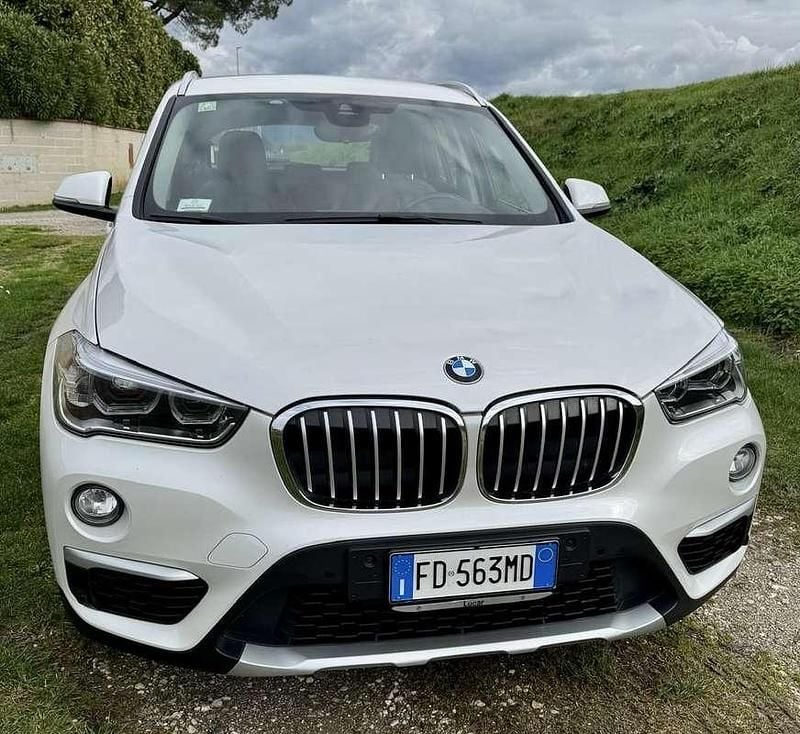 Usata BMW X1 xLine 190 CV (139 kW) 2016 Bianco SUV