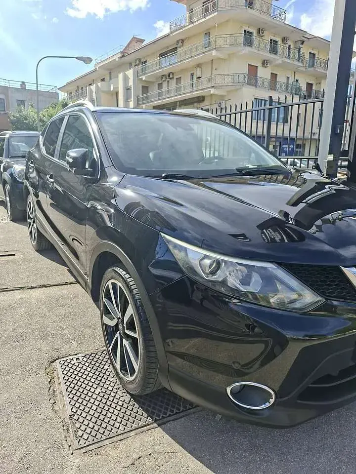 Usata Nissan Qashqai 360º 116 CV (85 kW) 2016 Nero SUV