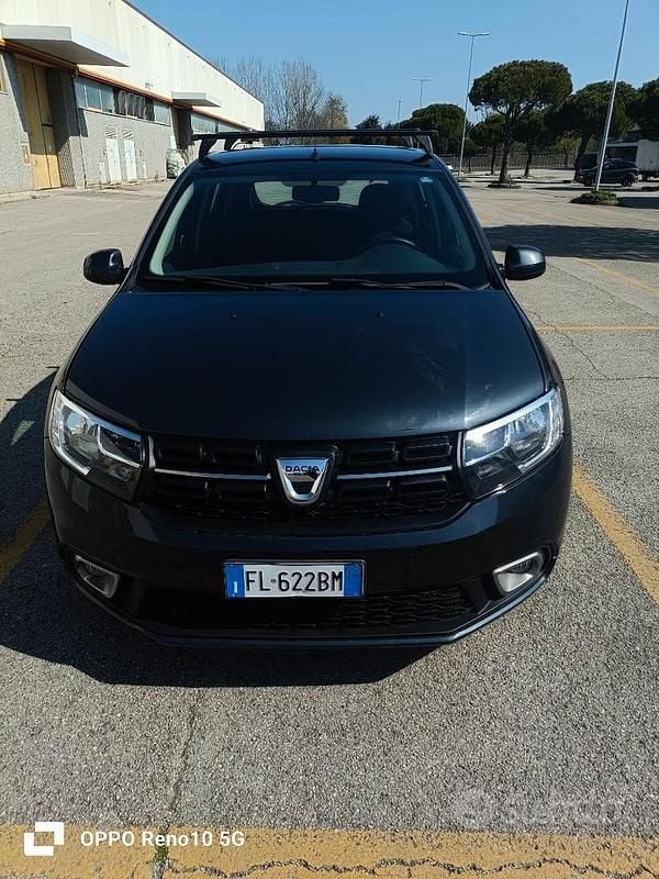 Usata Dacia Sandero 2017 Grigio Berlina