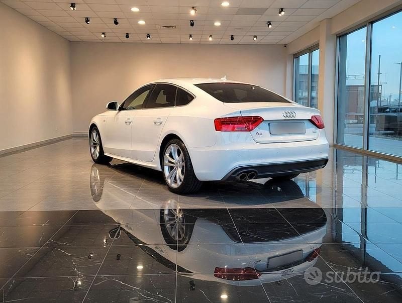 Usata Audi A5 Sportback Ambiente 190 CV (139 kW) 2015 Bianco Utilitaria