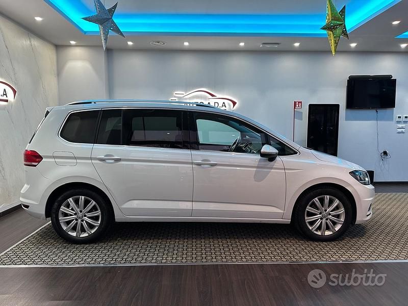 Usata VW Touran Executive 116 CV (85 kW) 2016 Bianco Monovolume