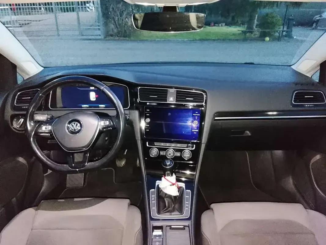 Usata VW Golf VII Highline 150 CV (110 kW) 2017 Berlina