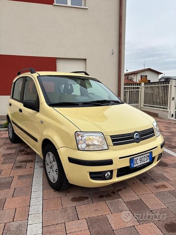 Usata Fiat Panda 60 CV (44 kW) 2006 Giallo Berlina