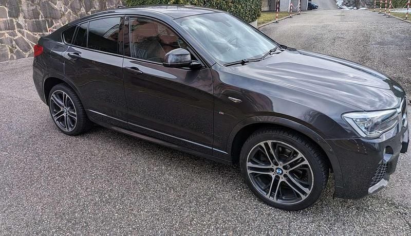 Usata BMW X4 M Sport 190 CV (139 kW) 2017 Grigio SUV
