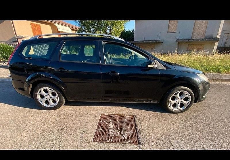 Usata Ford Focus 2011 Nero Station wagon