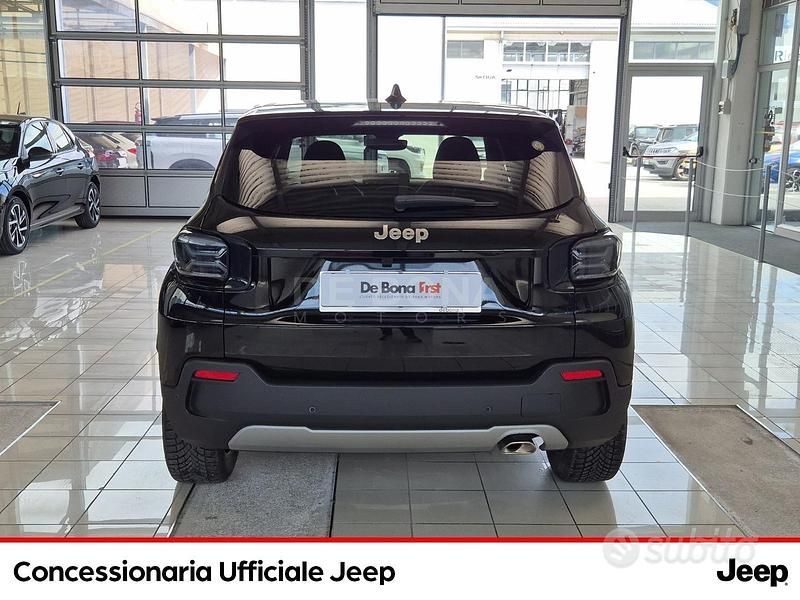 Usata Jeep Avenger Summit 101 CV (74 kW) 2023 Nero SUV