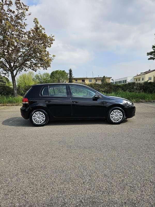 Usata VW Golf VI United 80 CV (58 kW) 2011 Nero Utilitaria
