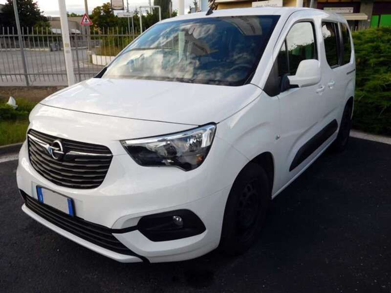 Bianco Usata 2019 Opel Combo Life S Monovolume | 15.600 € (Cara) - Immagine 1/4