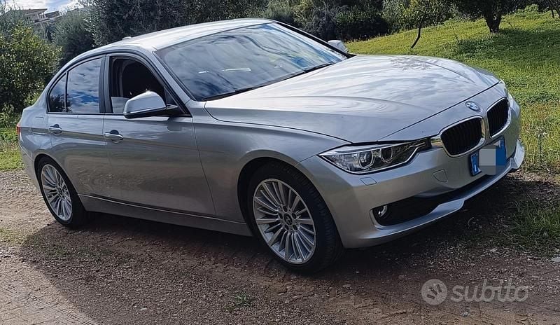 Usata BMW 320 Comfort Edition 163 CV (119 kW) 2016 Berlina