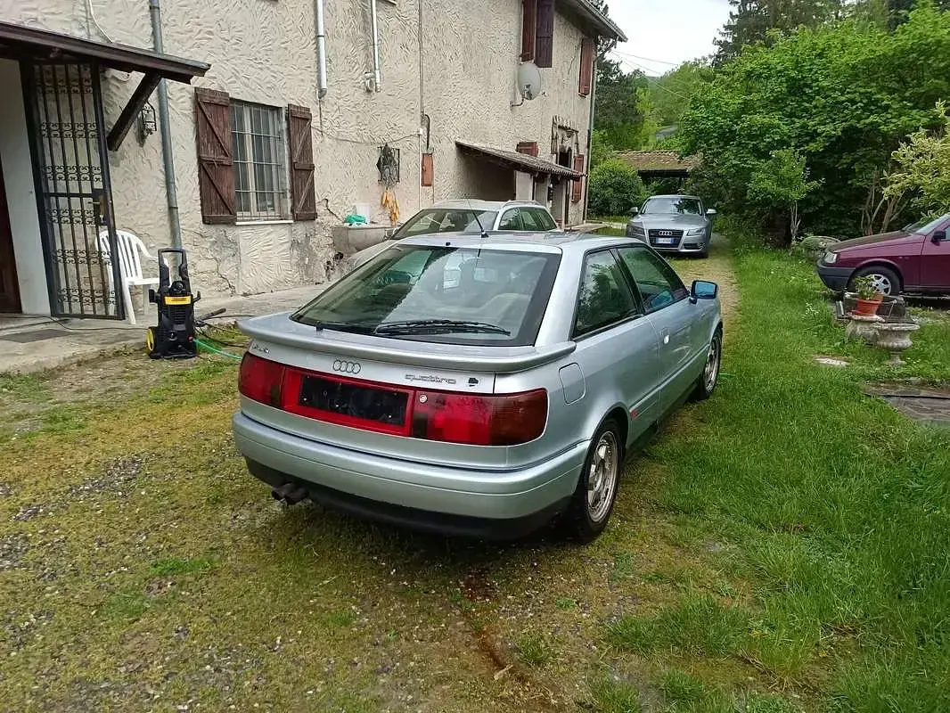Usata Audi Quattro 136 CV (100 kW) 1989 Grigio Coupé