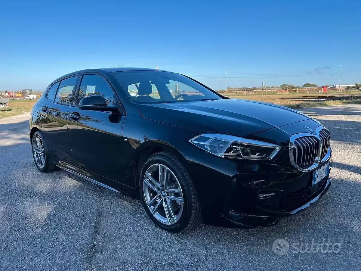 Usata BMW 116 M Sport 109 CV (80 kW) 2022 Nero Utilitaria