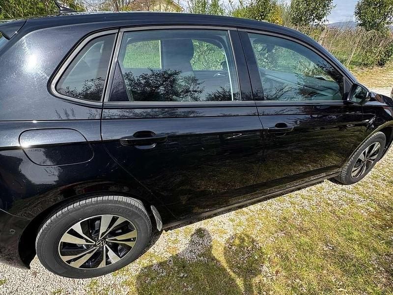 Usata VW Polo 110 CV (80 kW) 2021 Nero Utilitaria