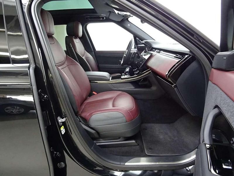 Usata Land Rover Range Rover Sport SE Dynamic 249 CV (183 kW) 2023 Nero SUV