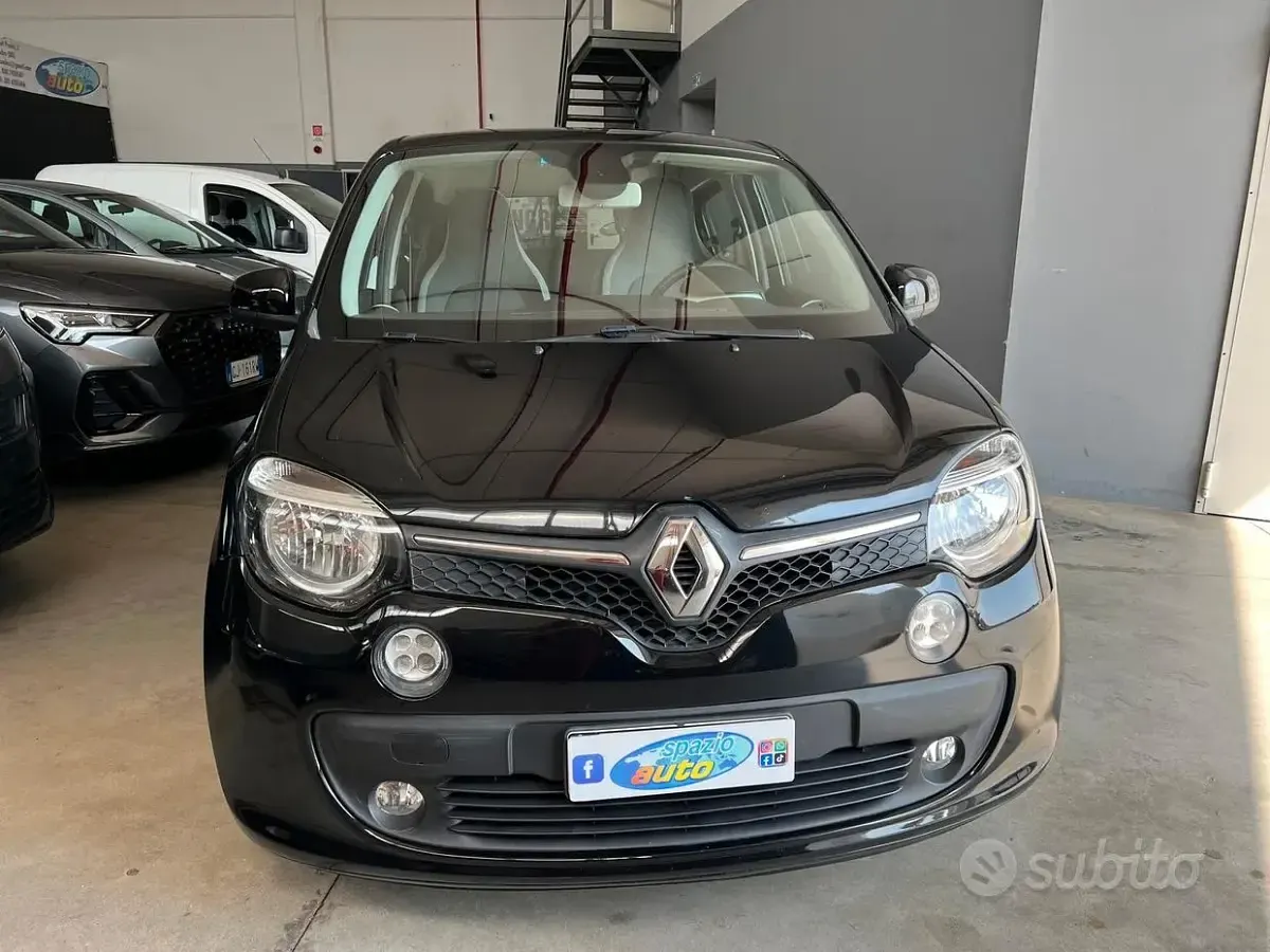 Usata Renault Twingo SE 69 CV (50 kW) 2016 Nero Utilitaria