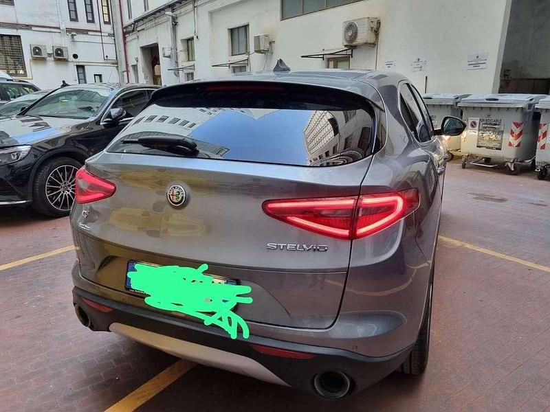 Usata Alfa Romeo Stelvio Executive 280 CV (205 kW) 2018 SUV