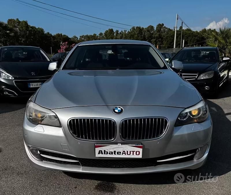 Begagnad BMW 520 Efficient Dynamics 184 HK (135 kW) 2012 Grå Kombi