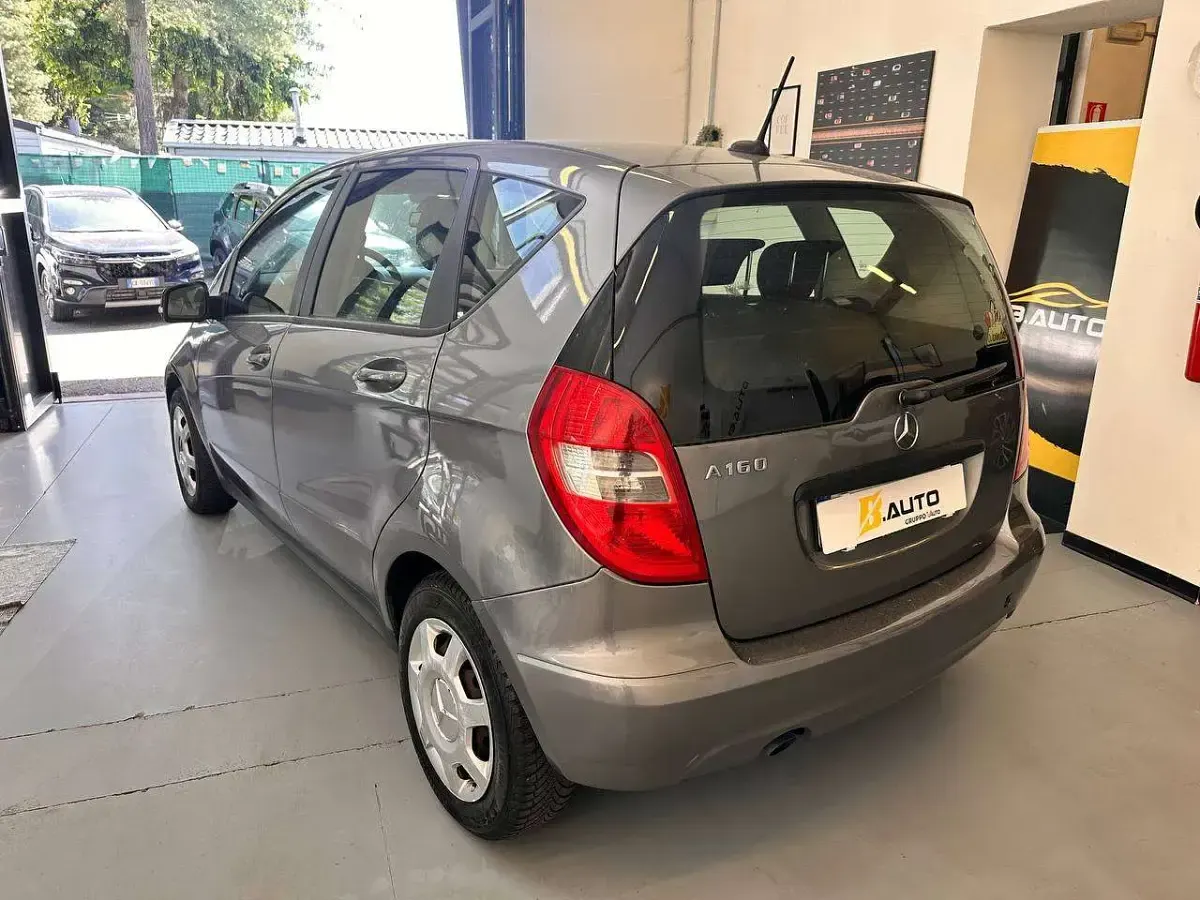 Usata Mercedes A160 Edition 95 CV (69 kW) 2010 Grigio Monovolume