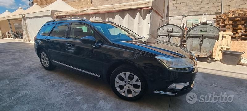 Usata Citroën C5 110 CV (80 kW) 2012 Nero Station wagon