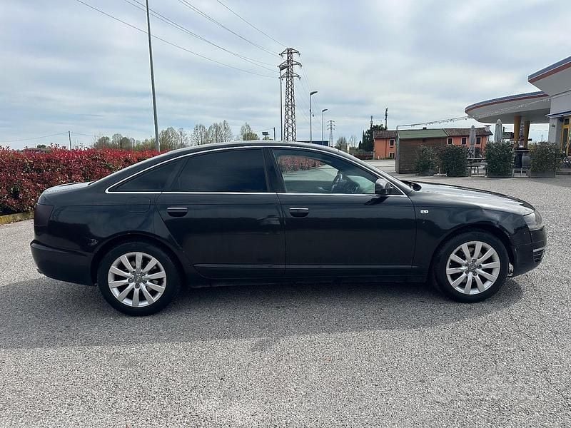 Usata Audi A6 116 CV (85 kW) 2004 Nero Berlina