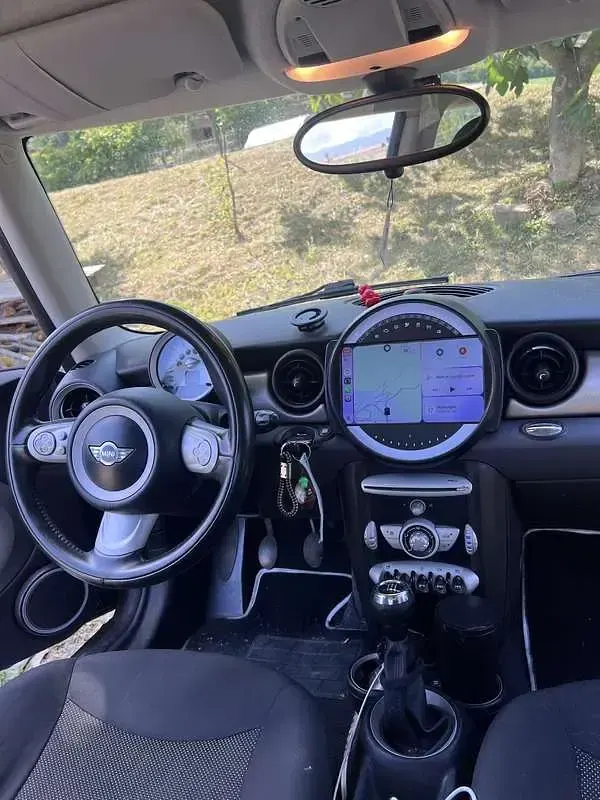 Usata Mini ONE 98 CV (72 kW) 2010 Utilitaria