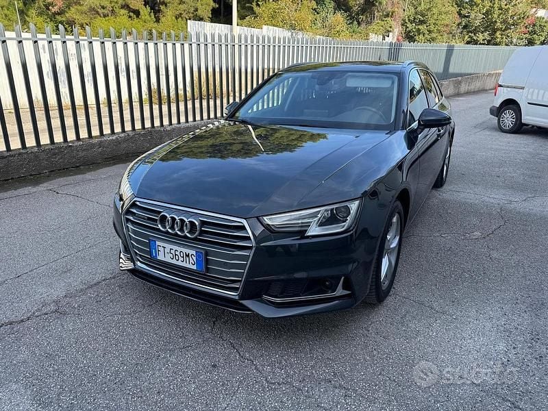 Usata Audi A4 200 CV (147 kW) 2018 Nero Station wagon