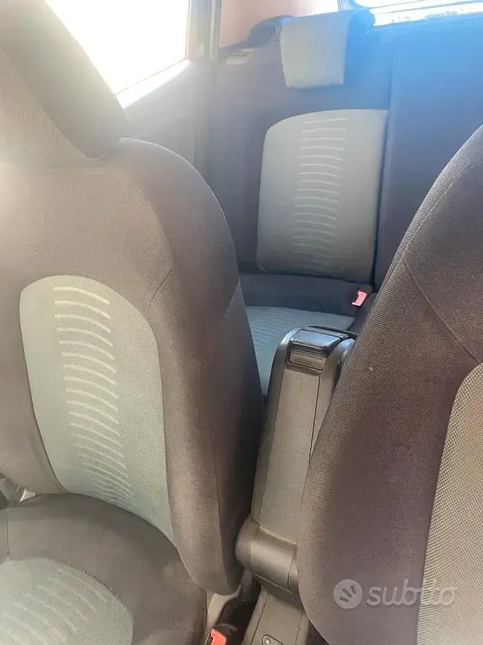 Usata Fiat Grande Punto 120 CV (88 kW) 2008 Grigio Utilitaria