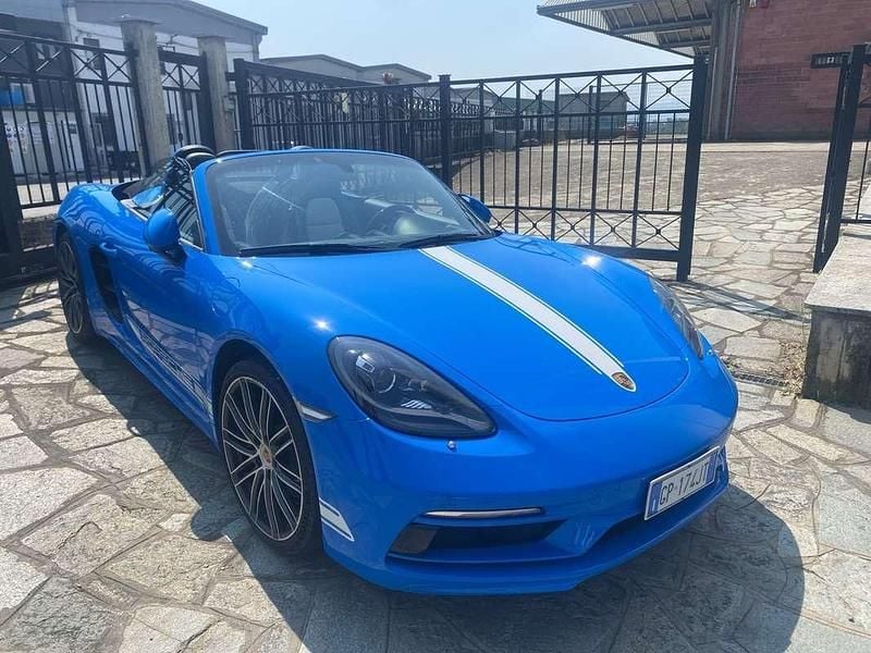 Usata Porsche 718 Boxster 300 CV (220 kW) 2023 Blu/azzurro Cabrio