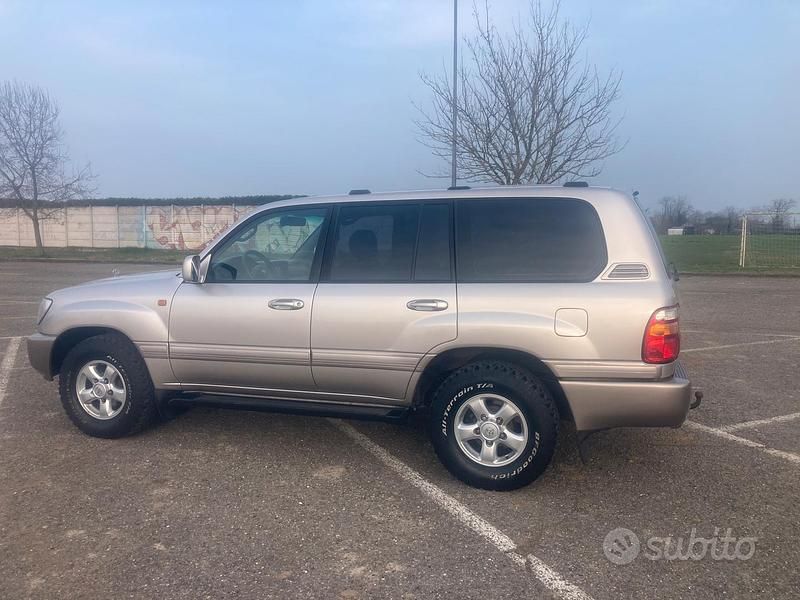 Usata Toyota Land Cruiser 204 CV (150 kW) 2002 Grigio SUV