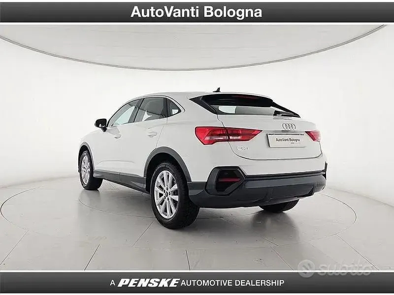Usata Audi Q3 Sportback Business Plus 150 CV (110 kW) 2023 Bianco SUV