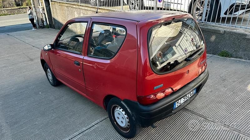 Usata Fiat Seicento 54 CV (39 kW) 2002 Rosso Utilitaria