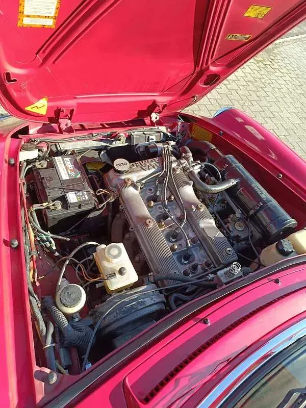 Usata Alfa Romeo Spider 103 CV (75 kW) 1996 Rosso Cabrio