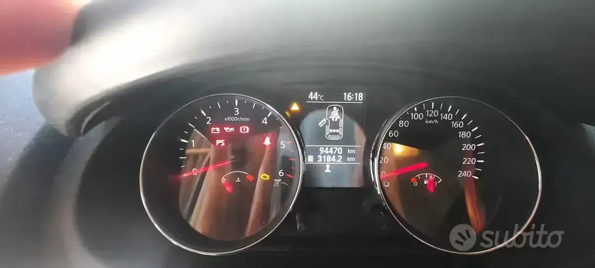 Usata Nissan Qashqai 110 CV (80 kW) 2011 Grigio SUV