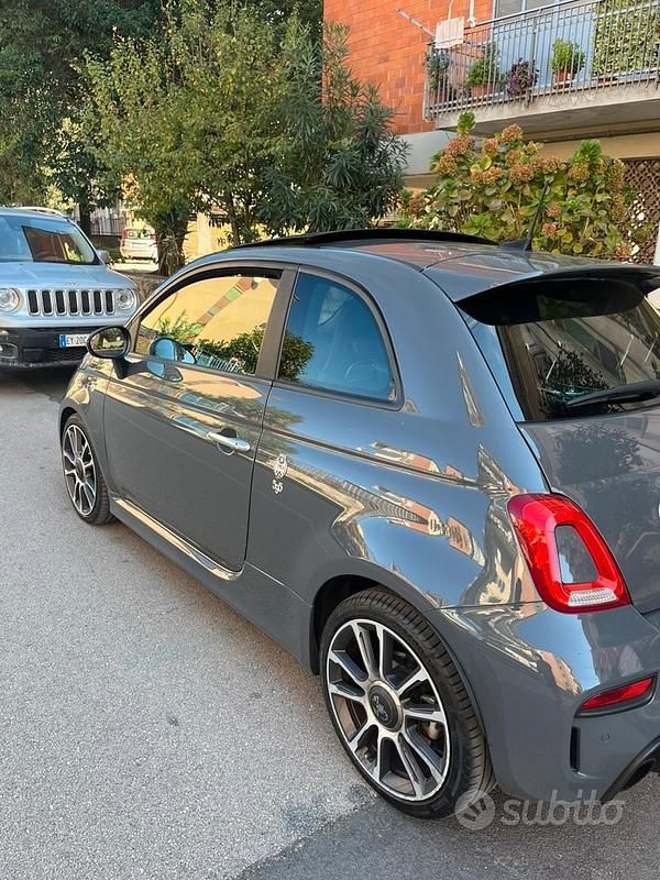 Usata Fiat 500 Abarth 165 CV (121 kW) 2020 Grigio Berlina