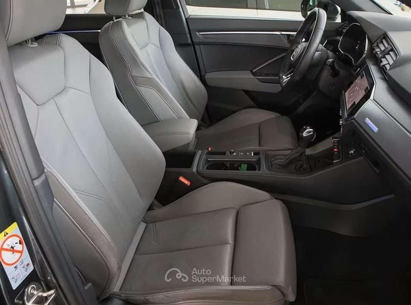 Usata Audi Q3 Sportback S-Line 150 CV (110 kW) 2022 Grigio SUV