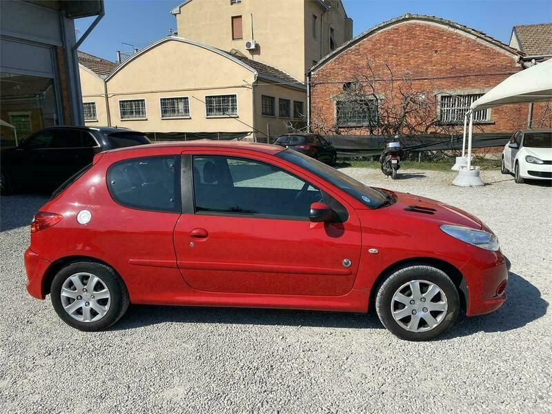 Usato 2012 Peugeot 206+ 1.1 LPG_Hybrid 59 CV (4.500 €) 43126 Parma (PR) AutoUncle Usato 2012 Peugeot 206+ 1.1 LPG_Hybrid 59 CV (4.500 €) 43126 Parma (PR) AutoUncle