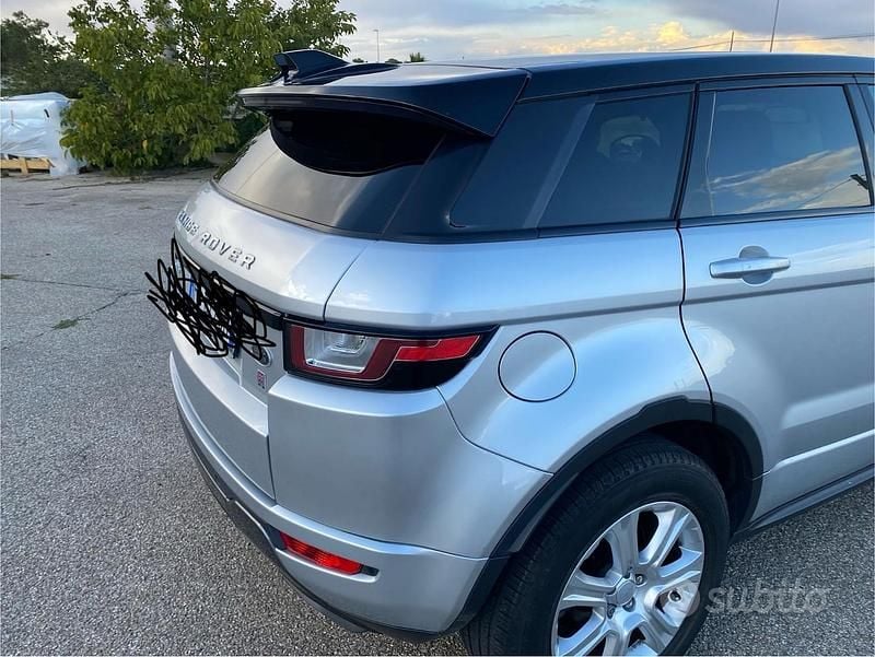 Usata Land Rover Range Rover evoque 249 CV (183 kW) 2017 Grigio SUV
