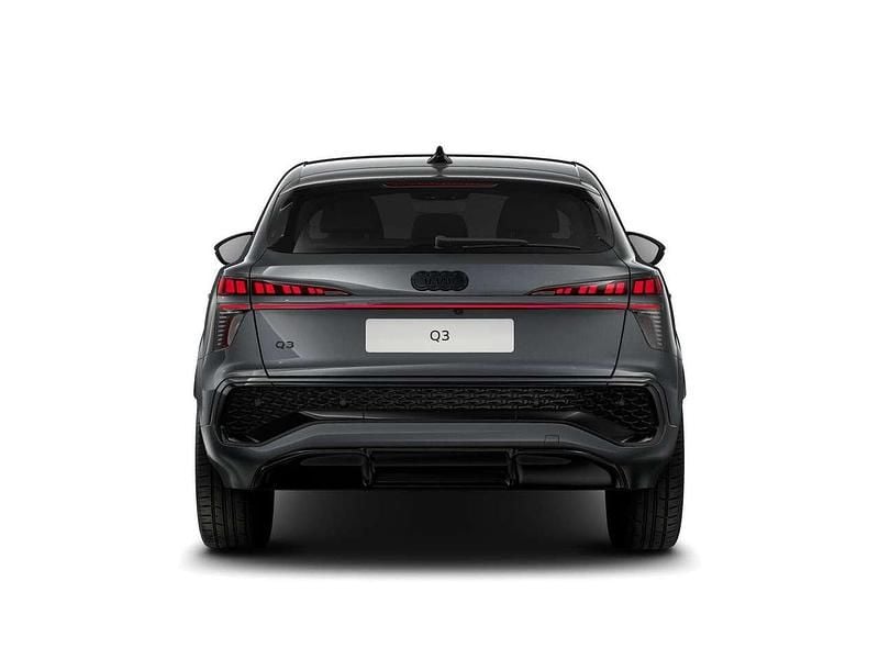 Nuova Audi Q3 Sportback S-Line 272 CV (200 kW) 2026 Blu navarra metallizzato SUV