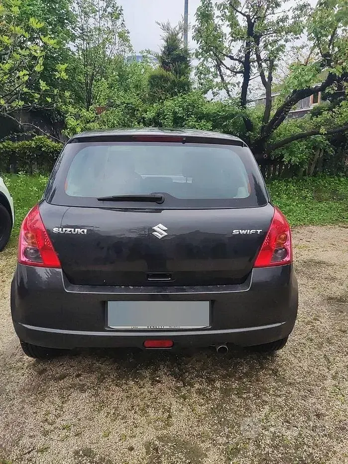 Usata Suzuki Swift 75 CV (55 kW) 2009 Nero Utilitaria