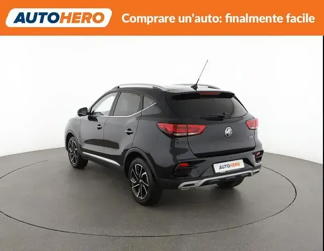 Usata MG ZS Luxury 106 CV (77 kW) 2023 Nero SUV