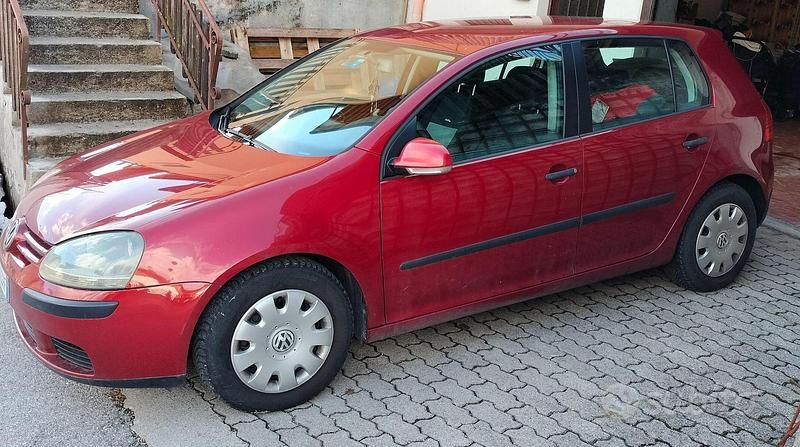 Usata VW Golf IV 2004 Rosso Berlina