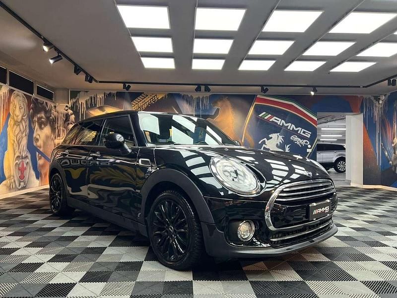 Usata Mini Cooper D Clubman Hype 150 CV (110 kW) 2017 Nero Station wagon